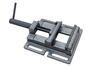 Тиски станочные, ширина губок 150 mm, высота губок 30 mm, раскрытие 150 mm, M150, Holzmann BR-0726-NN-5565 фото
