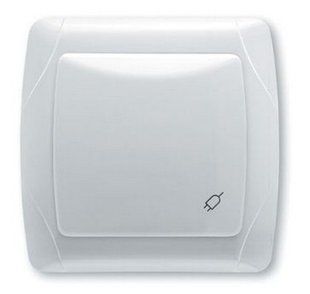 Розетка с заземлением. защитными шторками и крышкой Carmen Viko by Panasonic. Белый BR-0726-NN-14376 фото